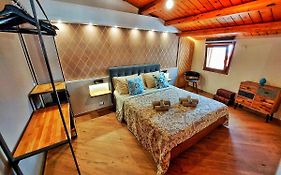 Bed And Breakfast L&P